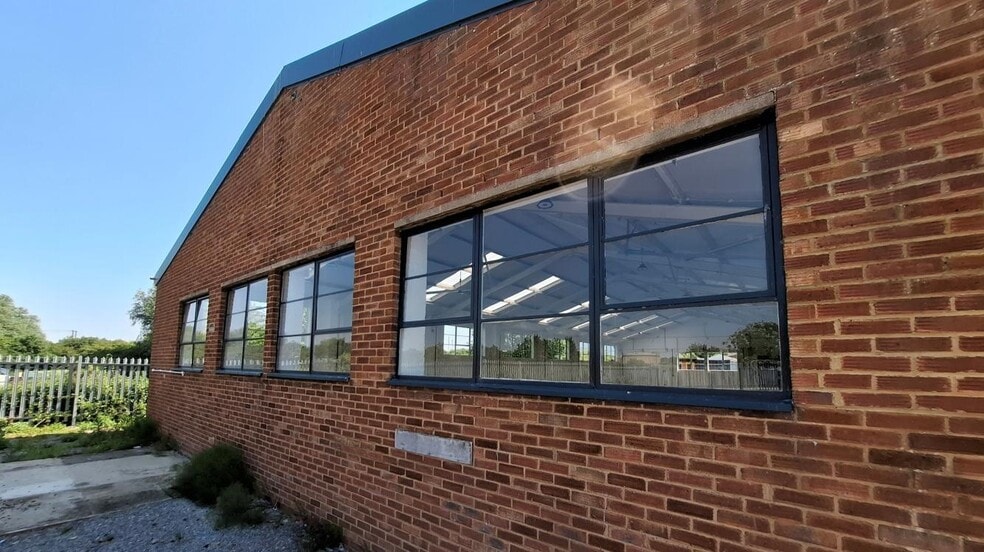 Goodridge Ave, Gloucester to rent - Building Photo - Image 2 of 5