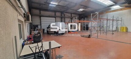 Rue Du 35eme Regiment D'Aviation, Bron to rent Interior Photo- Image 1 of 8