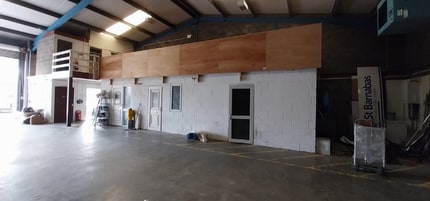 Cardinal Clos, Lincoln to rent Interior Photo- Image 2 of 3