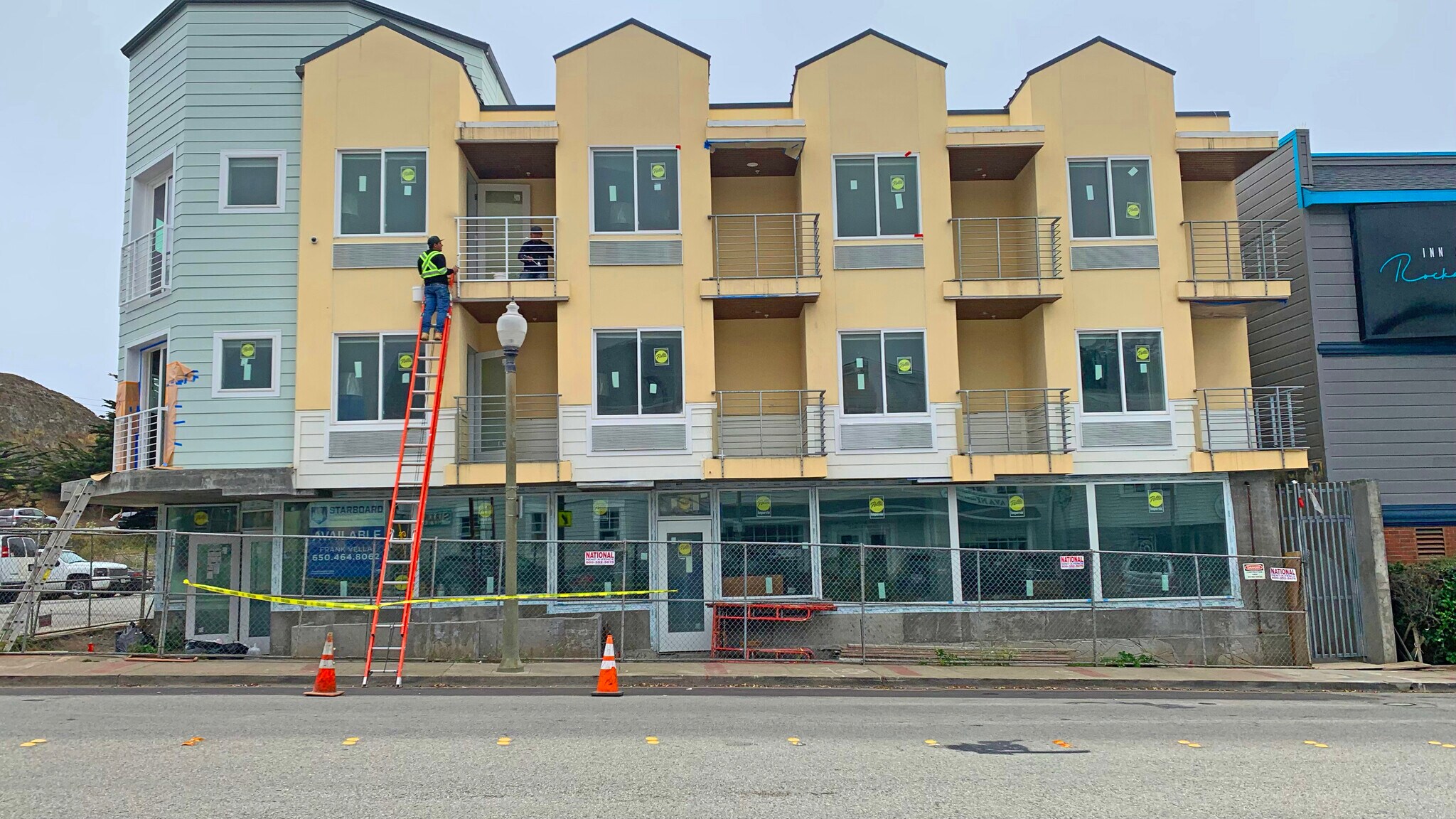 500 Old County Rd, Pacifica, CA to rent Construction Photo- Image 1 of 1