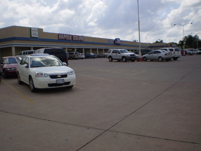 109 Sayles Blvd, Abilene, TX for rent - Building Photo - Image 3 of 5