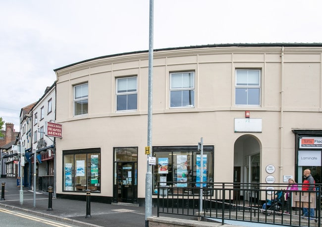 More details for 117-119 High St, Newcastle - Retail to Rent