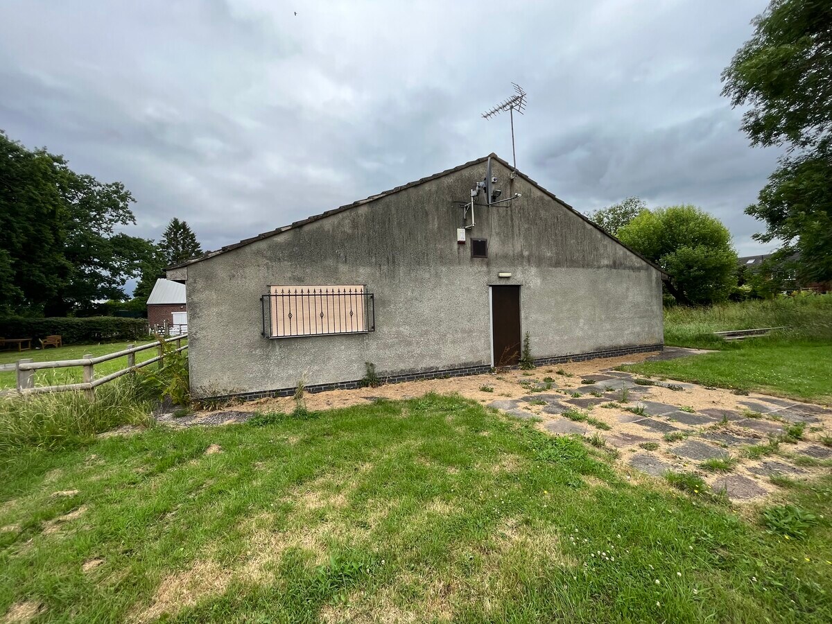 Moor Lane Woodford, Stockport SK7 1PW Moor Lane, Woodford, Stockport