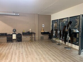 Appledown Way, Canterbury to rent Interior Photo- Image 2 of 8