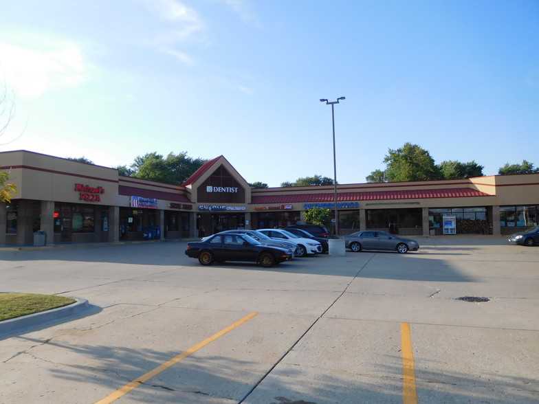 2405 Essington Rd, Joliet, IL for rent - Building Photo - Image 1 of 25