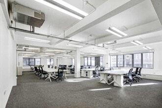 142 Central St, London to rent Interior Photo- Image 1 of 4