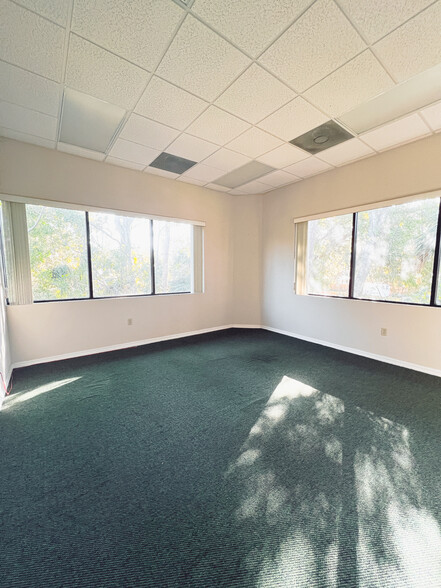 801 Beville Rd, Daytona Beach, FL for sale - Building Photo - Image 3 of 7