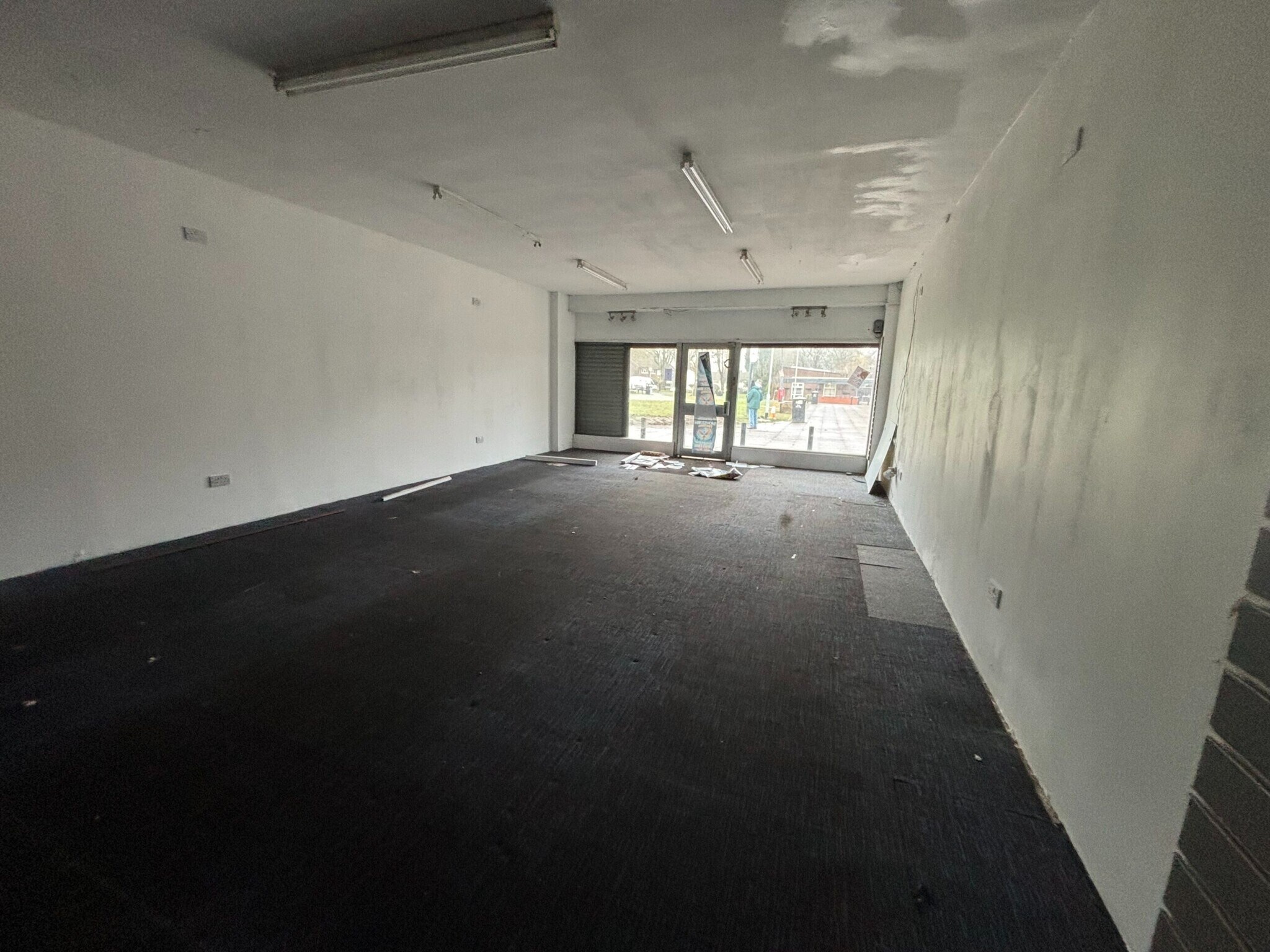 Standfield Centre, Manchester to rent Interior Photo- Image 1 of 2