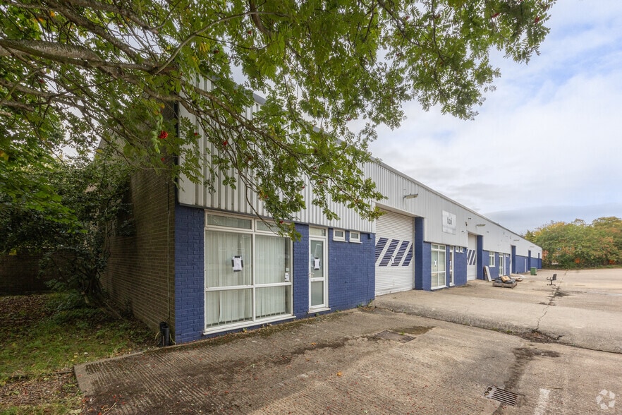 Arras Rd, Bury St Edmunds to rent - Primary Photo - Image 1 of 2