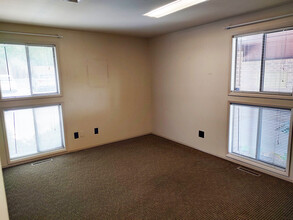 1717 Madison Ave, Loveland, CO for rent Building Photo- Image 2 of 4