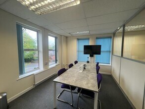 Hughenden Rd, High Wycombe to rent Interior Photo- Image 1 of 6