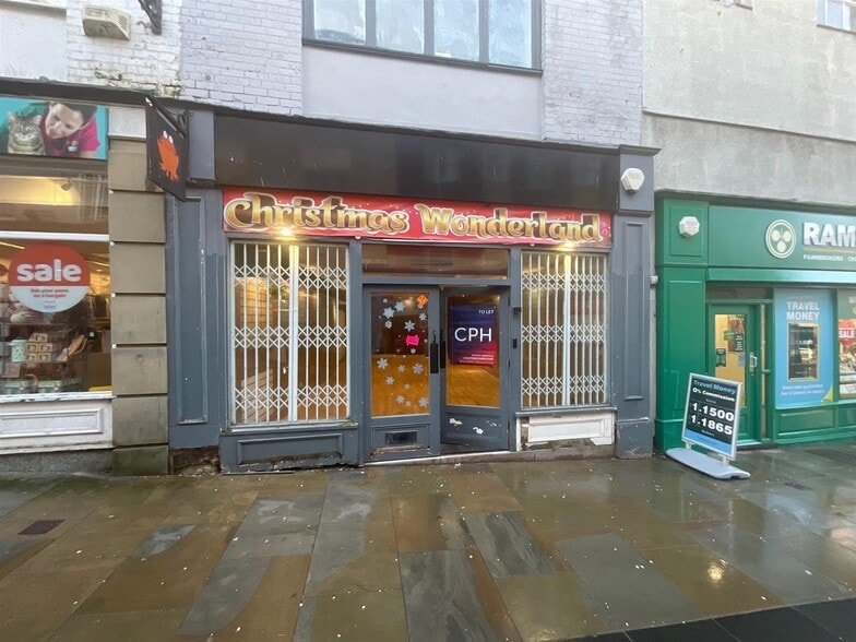 79 Newborough, Scarborough to rent - Building Photo - Image 2 of 2