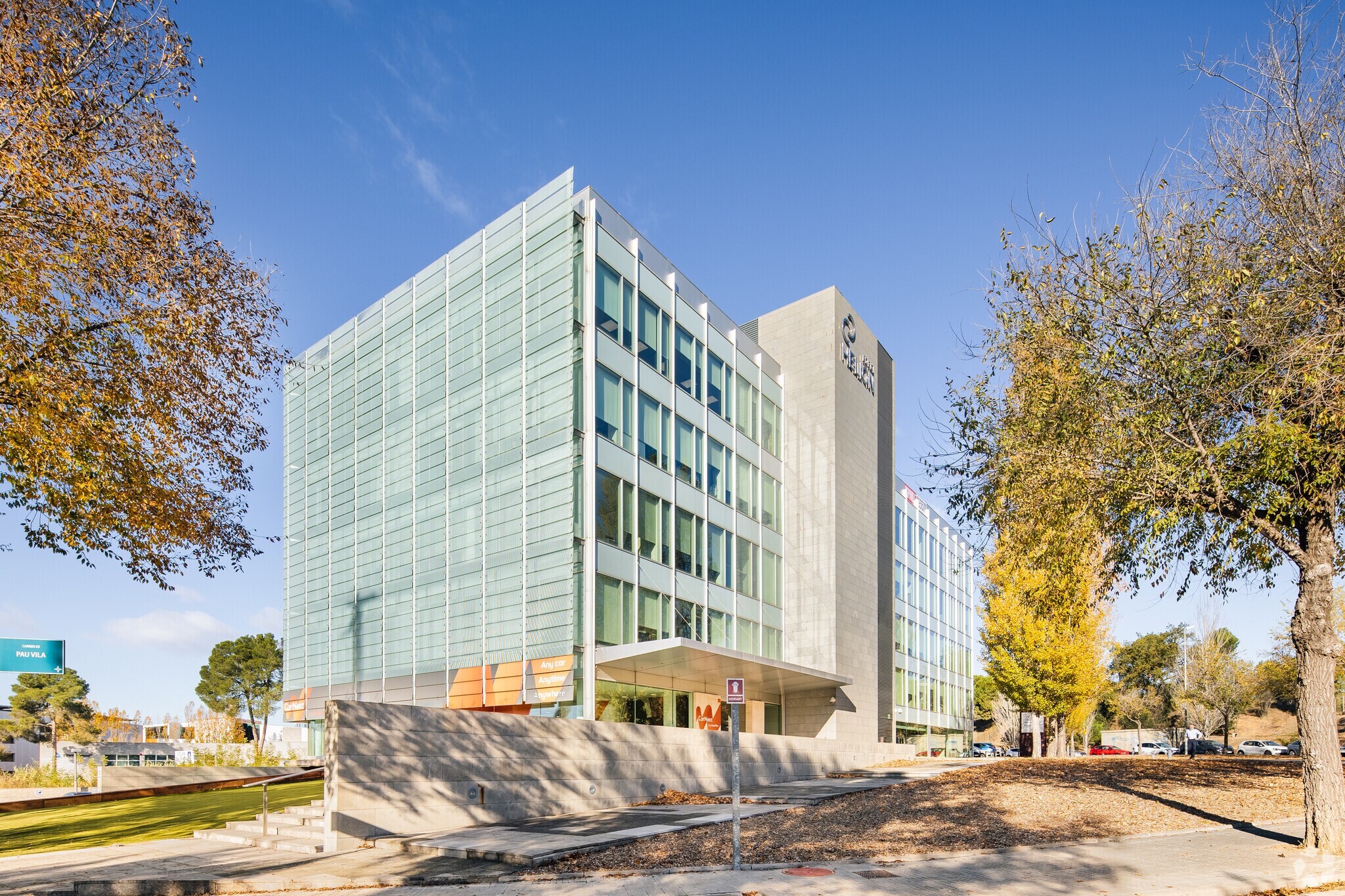 Office in Sant Cugat del Vallès, Barcelona to rent Primary Photo- Image 1 of 6
