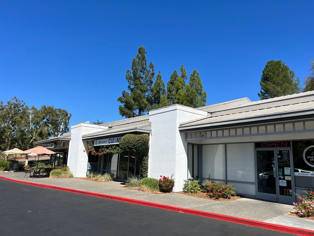 101 Smith Ranch Rd, San Rafael 94903 Mulberry Street Pizzeria