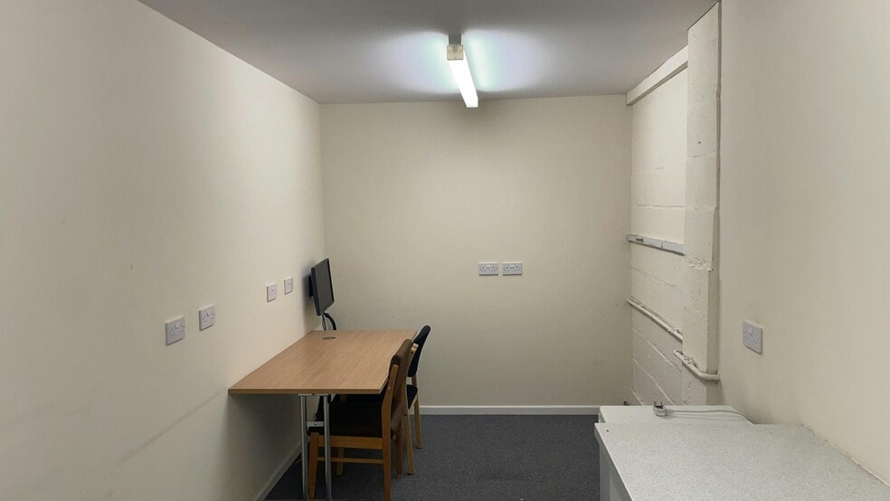 Rowleys Green Ln, Coventry to rent - Building Photo - Image 2 of 8