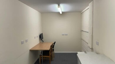Rowleys Green Ln, Coventry to rent Building Photo- Image 1 of 7