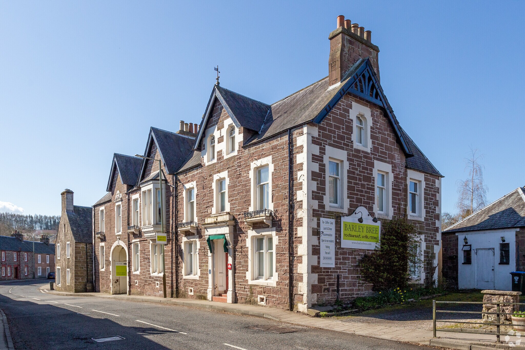 6 Willoughby St, Crieff for sale Primary Photo- Image 1 of 1