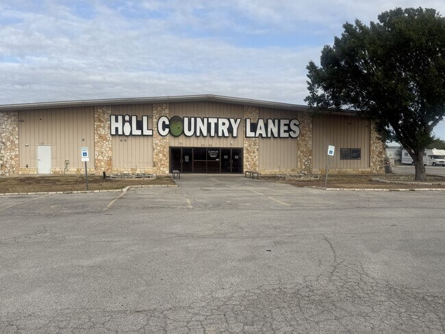 More details for 23129 N Interstate 35, New Braunfels, TX - Light Industrial to Rent