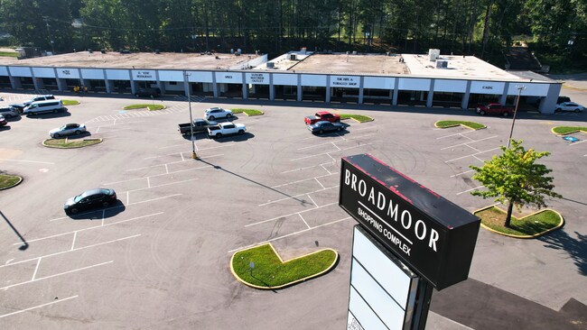 More details for 2800-3018 S University Ave, Little Rock, AR - Office / Retail, Retail to Rent