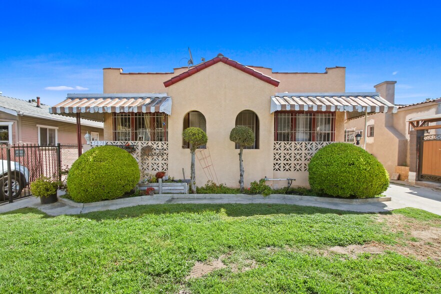 5828 8th Ave, Los Angeles, CA for sale - Building Photo - Image 1 of 1