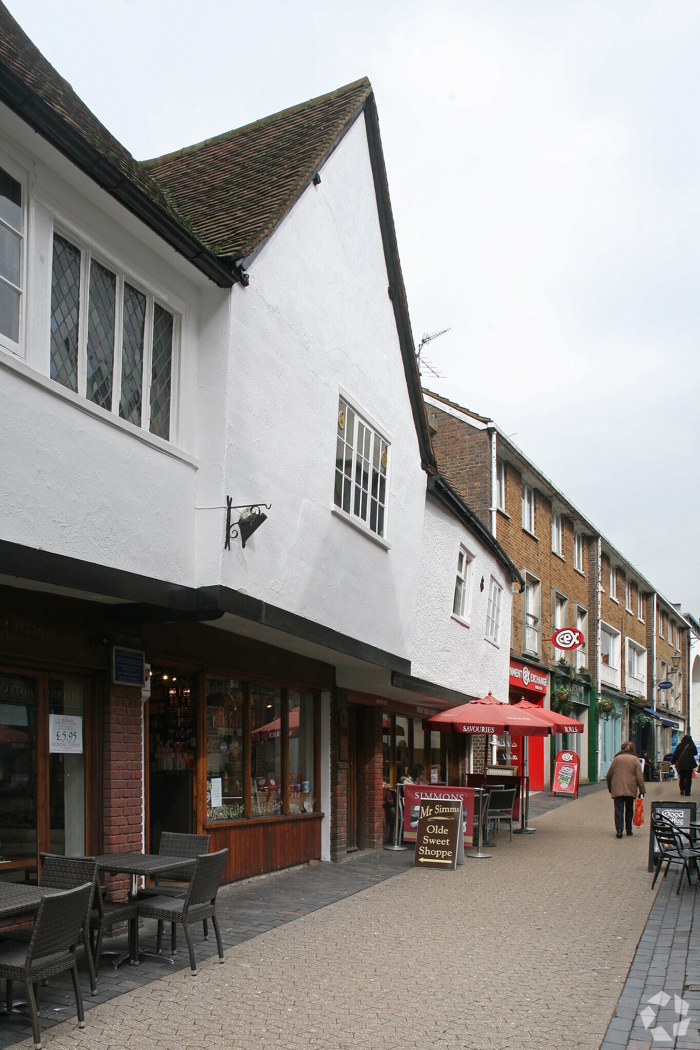 5 French Row, St Albans for sale Primary Photo- Image 1 of 1