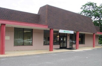 621 Beverly Rancocas Rd. Unit 1H, 1G, 1F portfolio of 3 properties for sale on LoopNet.co.uk Building Photo- Image 1 of 13