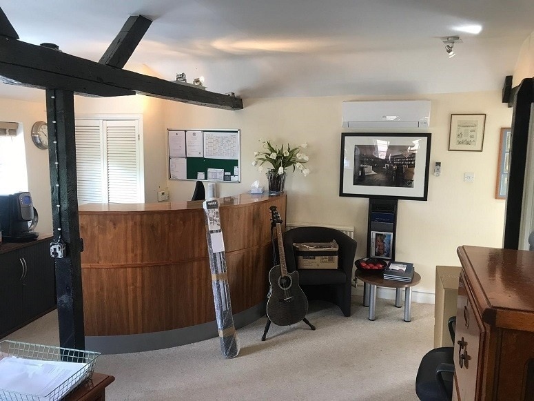 188A High St, Woking to rent - Interior Photo - Image 2 of 2