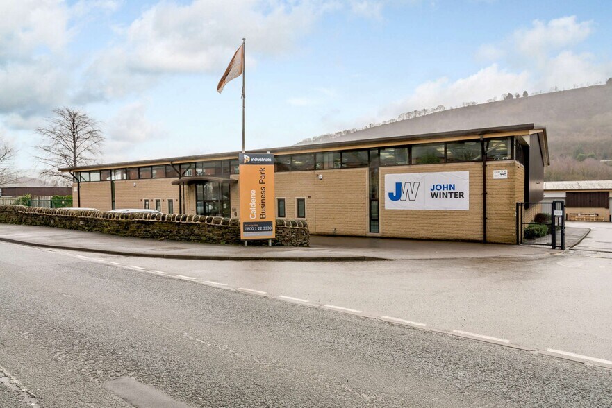Burnley Rd, Mytholmroyd to rent - Building Photo - Image 3 of 6
