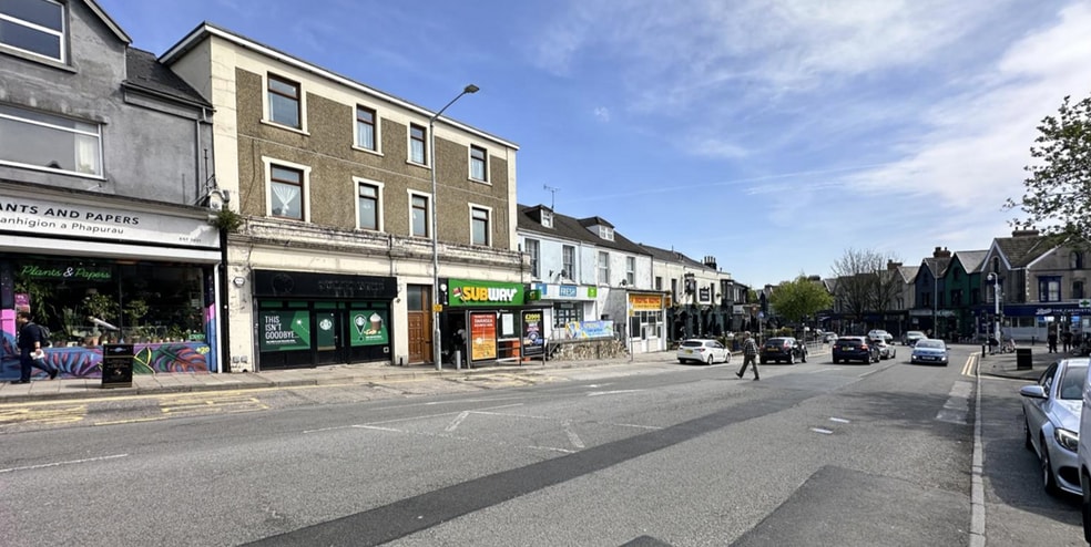 54-56 Uplands Crescent, Swansea to rent - Building Photo - Image 3 of 3