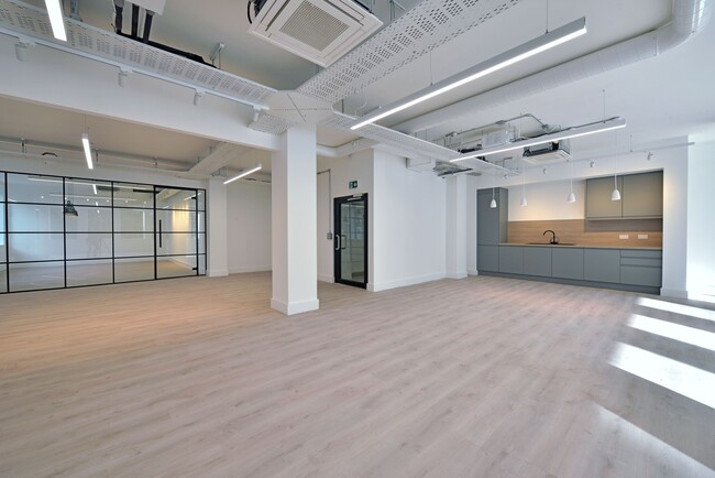 More details for 10-12 Mount St, Manchester - Office to Rent