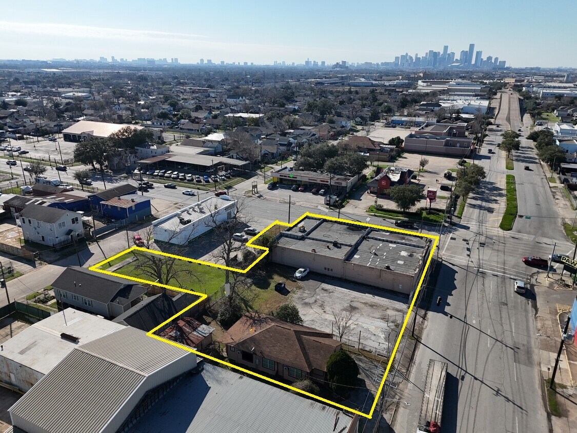 6802 Navigation Blvd, Houston, TX for sale Building Photo- Image 1 of 1