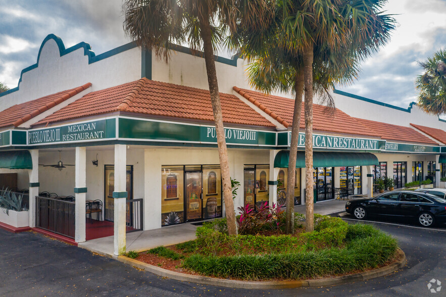 1720-1788 Port St. Lucie Blvd, Port Saint Lucie, FL for rent - Primary Photo - Image 1 of 10