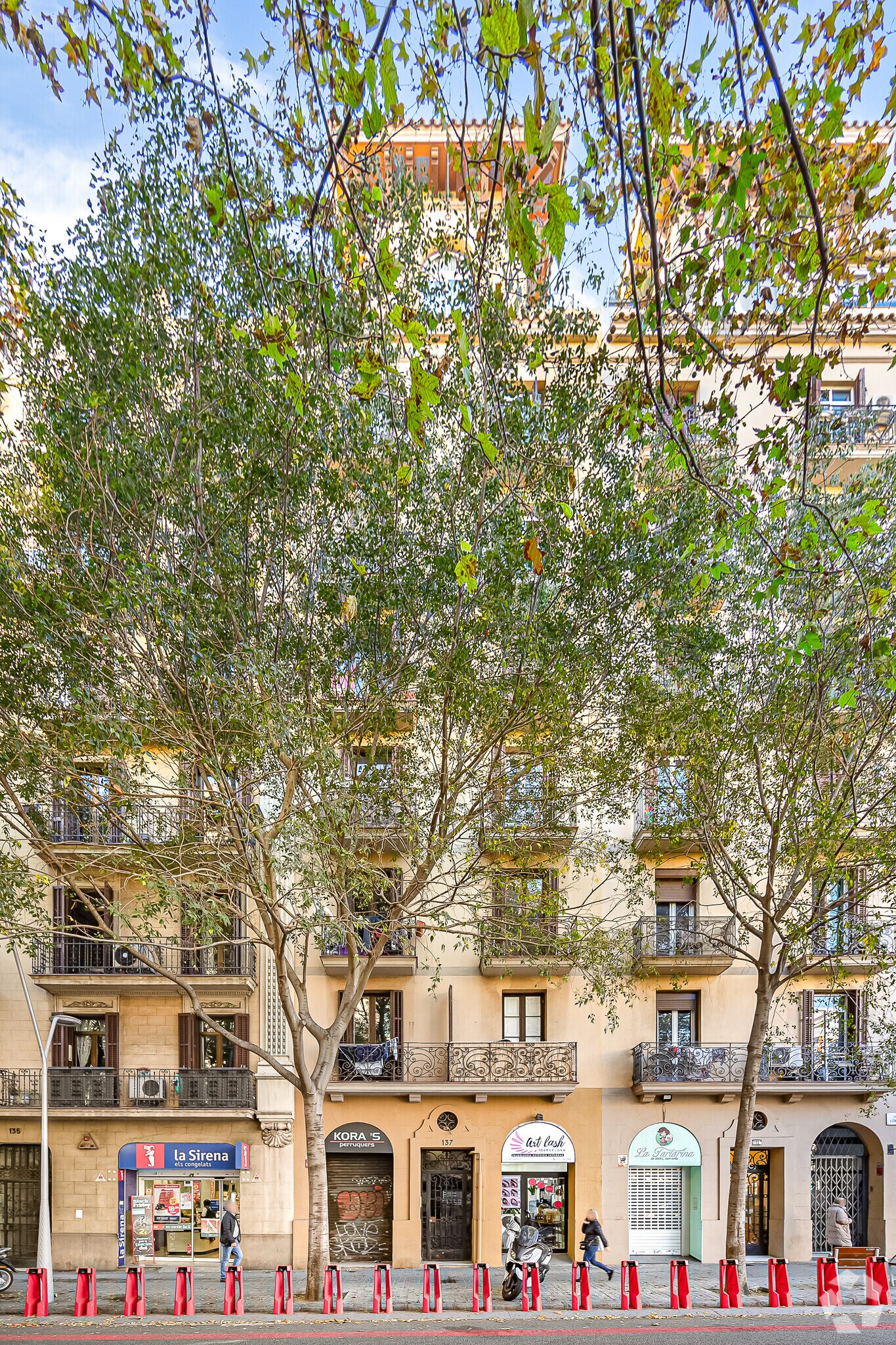 Build-to-Rent in Barcelona, Barcelona for sale Primary Photo- Image 1 of 3