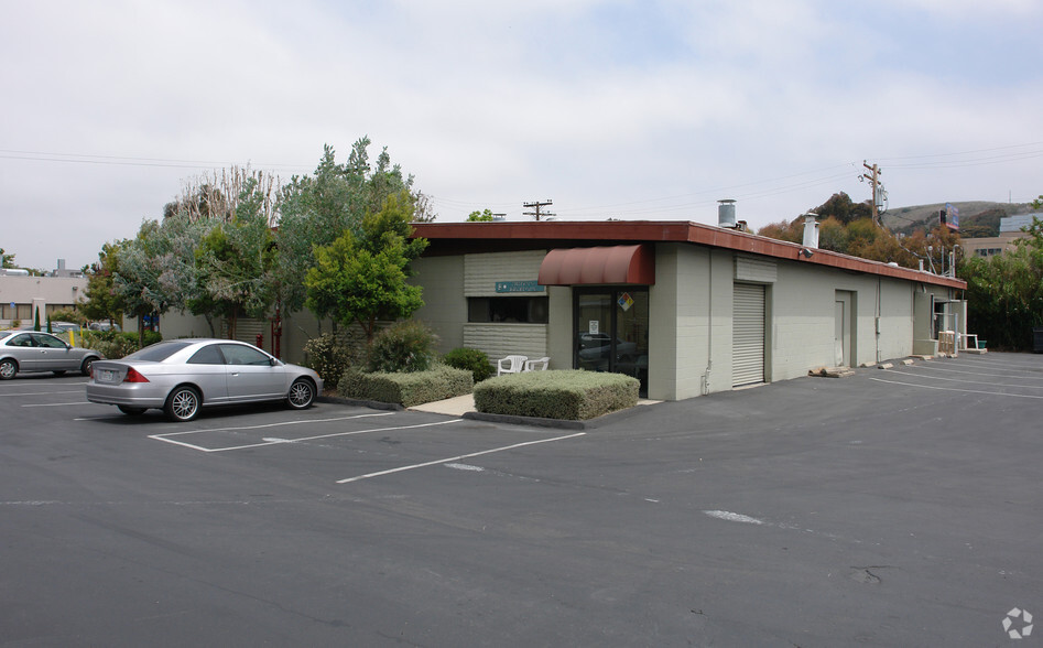 10451-10455 Roselle St, San Diego, CA for rent - Building Photo - Image 2 of 48