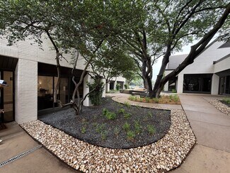 More details for 700 E Park Blvd, Plano, TX - Office / Medical to Rent