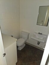 7400 El Cajon Blvd, La Mesa, CA to rent Interior Photo- Image 2 of 4