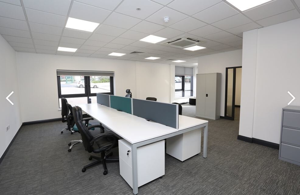 Turnberry Park Rd, Morley for sale Interior Photo- Image 1 of 1