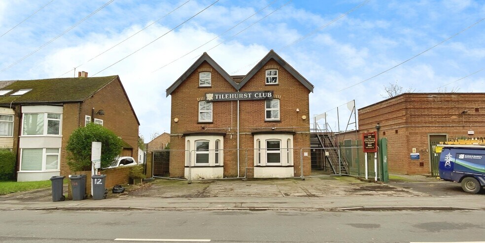 12-14 Kentwood Hl, Reading for sale - Primary Photo - Image 1 of 1