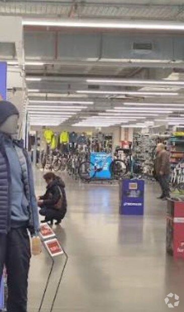 Industrial in Pozuelo de Alarcón, Madrid to rent Interior Photo- Image 1 of 2