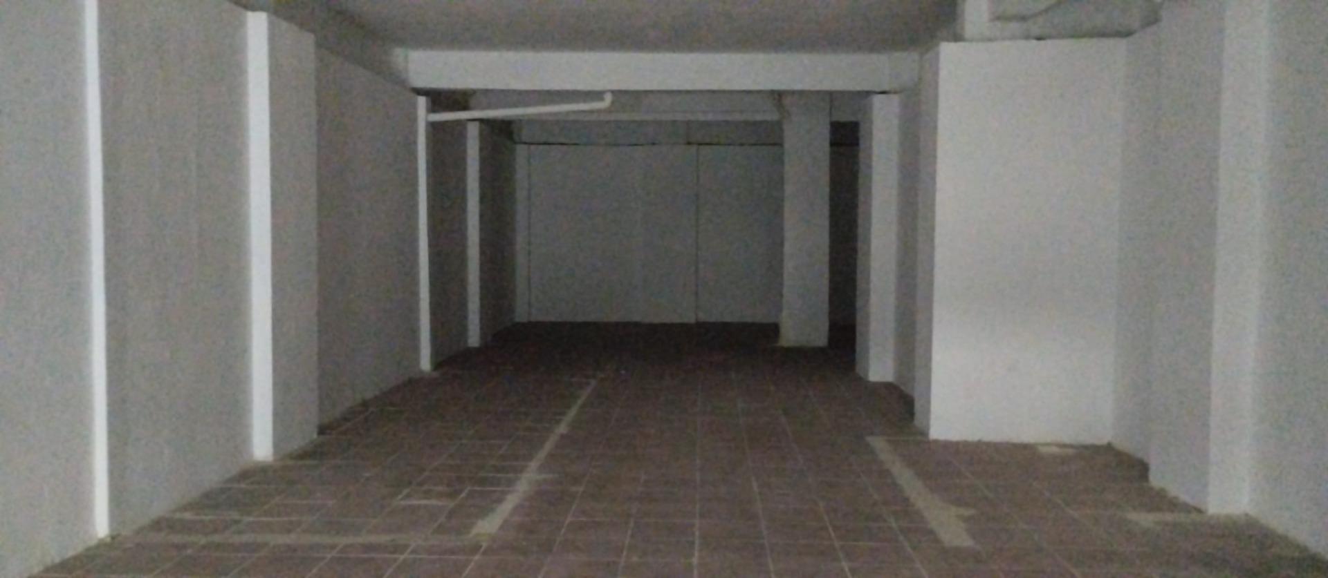 Retail in Córdoba, Córdoba to rent Interior Photo- Image 1 of 5