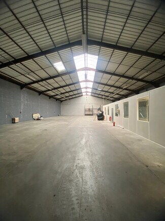 More details for Light Industrial to Rent