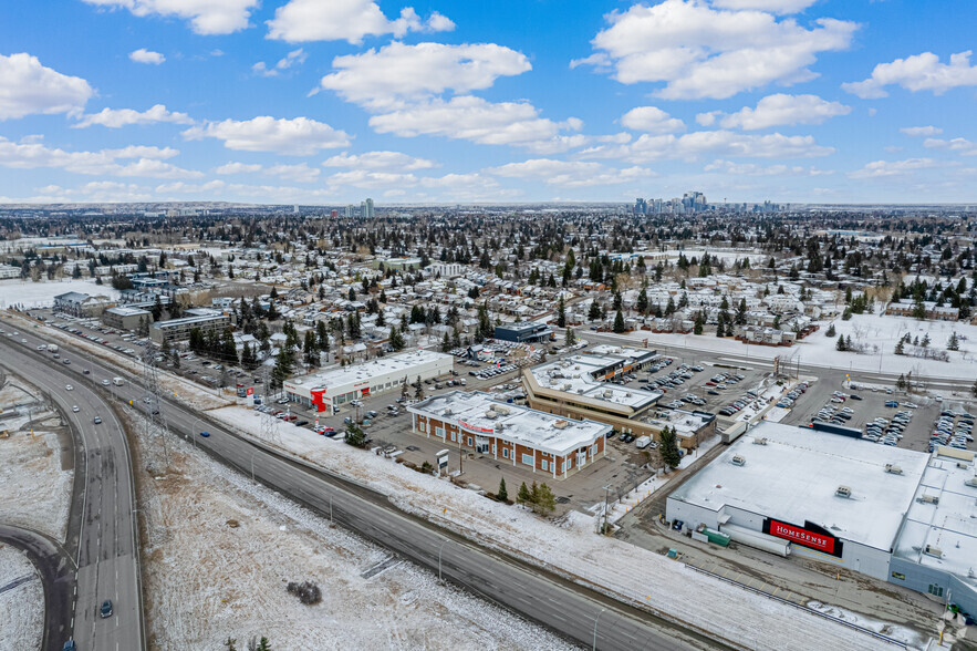 67 Glenbrook Pl SW, Calgary, AB for rent - Aerial - Image 2 of 4