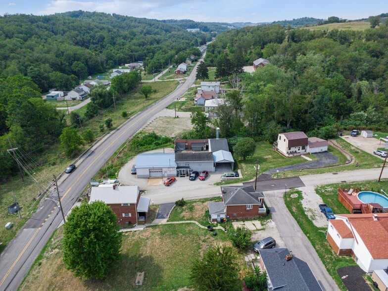 502 N Main St, Houston, PA for sale - Building Photo - Image 3 of 30