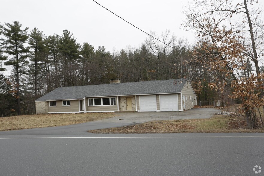 118 Rockingham Rd, Londonderry 03053 UK