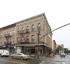 560 Manhattan Ave, Brooklyn, NY for sale Primary Photo- Image 1 of 1