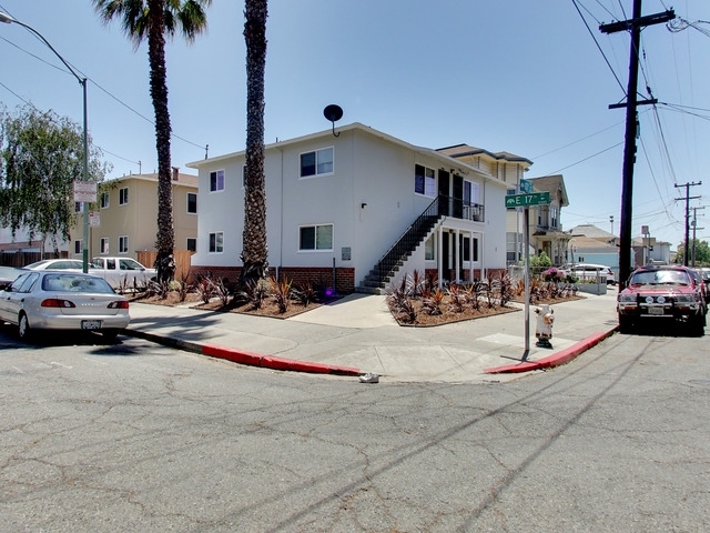 1648 10th Ave, Oakland, CA for sale - Primary Photo - Image 1 of 1