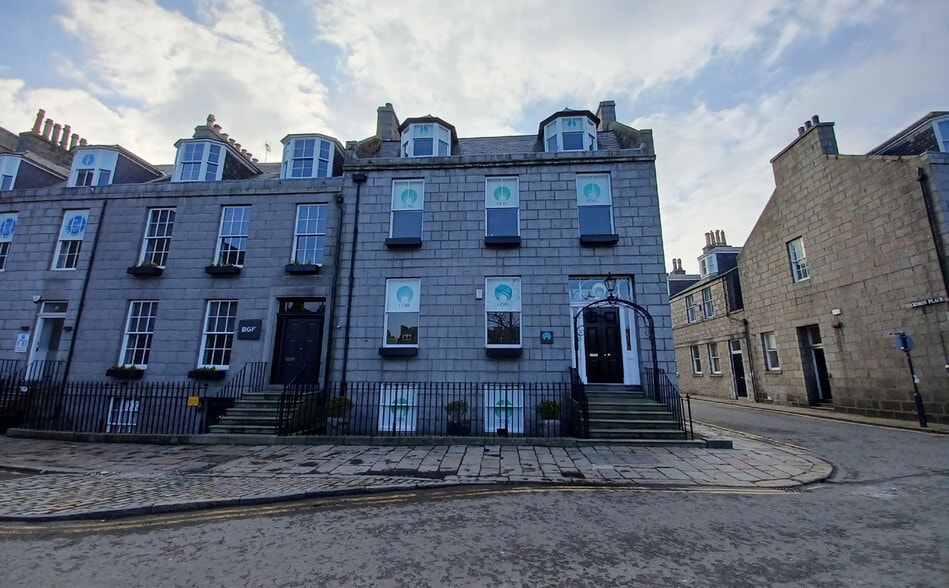 19 Golden Sq, Aberdeen to rent - Building Photo - Image 3 of 3
