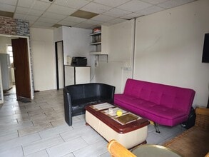 1-19 Stanley Way, Orpington to rent Interior Photo- Image 2 of 5