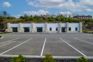 More details for 300 Viking Dr, Morehead, KY - Retail for Sale