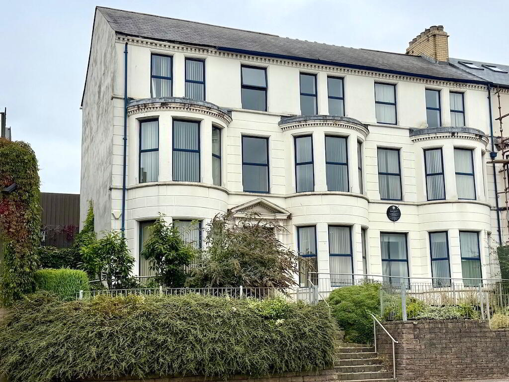 290 Antrim Rd, Belfast to rent Primary Photo- Image 1 of 2